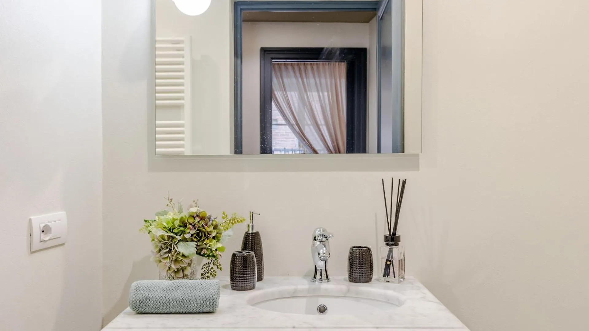 Appartamento Gimber Smart And Luxury 2 Bedrooms 2 Bathrooms Lucca Italia